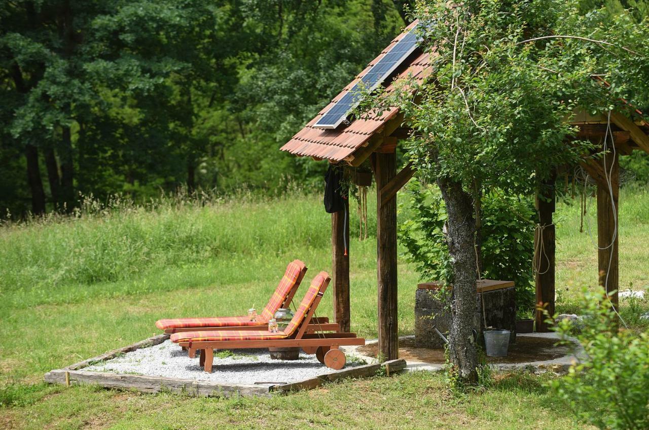 Treehouse Resnice -Mreznica Barilovic Exterior foto